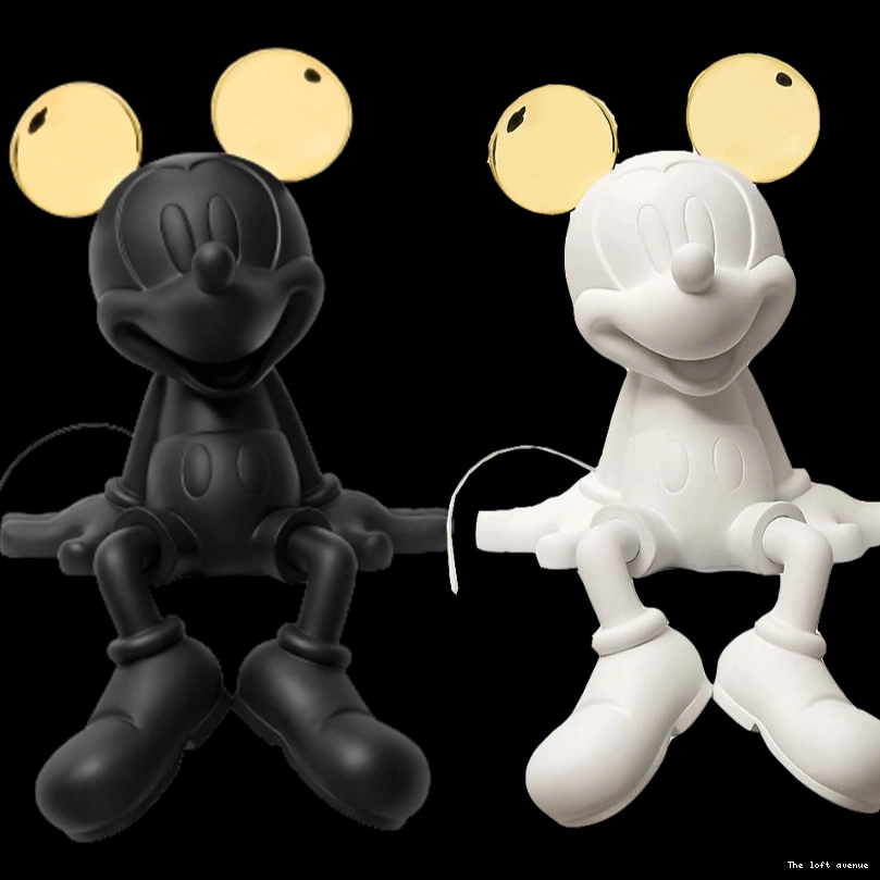 SITTING FIGURE MOUSE MICKEY 0729